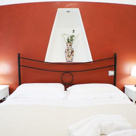 Casa Vacanze Anthea ลาแตร์ซา ภายนอก รูปภาพ